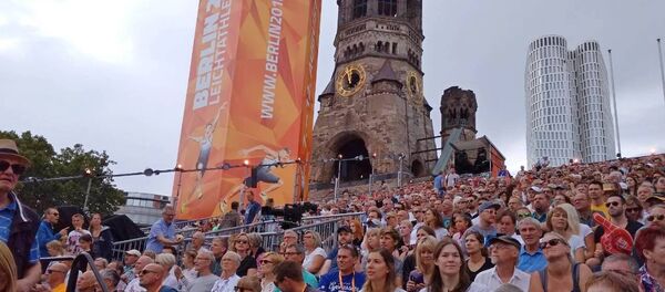 Трибуны болельщиков в Берлине переполнены - Sputnik Беларусь