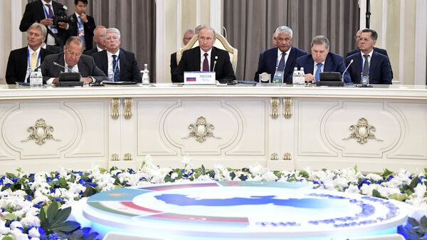 Президент РФ В. Путин принял участие в V Каспийском саммите в Актау - Sputnik Беларусь