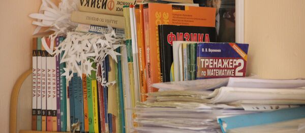 Чтобы хорошо справляться с физикой, надо подтянуть математику - Sputnik Беларусь