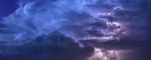 Грозовые облака, архивное фото - Sputnik Беларусь