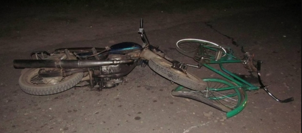 В Ивацевичском районе подросток на мотоцикле сбил велосипедистку - Sputnik Беларусь