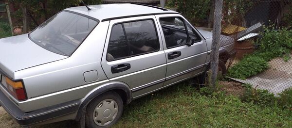 Угнанный VW Jetta врезался в забор - Sputnik Беларусь