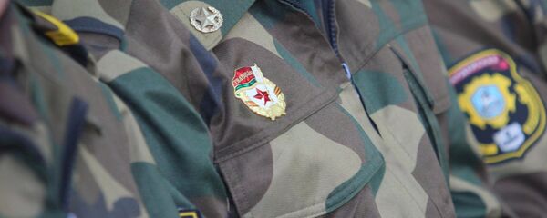 Салдаты тэрміновай службы Салдаты тэрміновай службы - Sputnik Беларусь