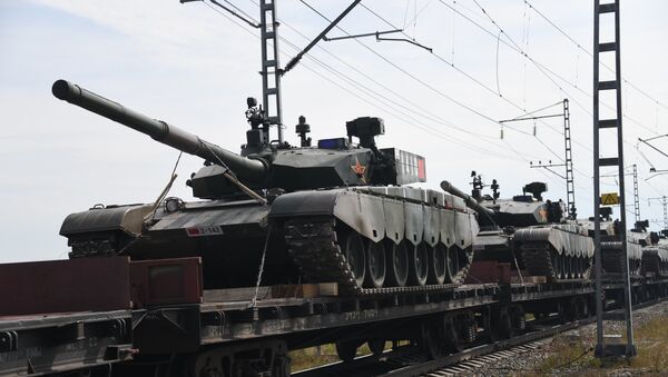 Эшелоны с техникой армии Китая прибывают на учения Восток - Sputnik Беларусь