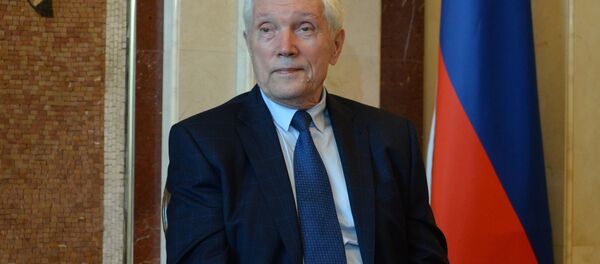 Чрезвычайный и Полномочный посол России в Беларуси Александр Суриков Чрезвычайный и Полномочный посол России в Беларуси Александр Суриков - Sputnik Беларусь