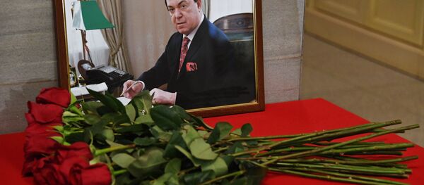 Цветы в память об Иосифе Кобзоне - Sputnik Беларусь