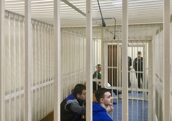 По делу Коржича допрашивается прапорщик Вирбал (слева на дальнем плане) - Sputnik Беларусь