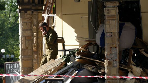 Ситуация на месте взрыва в донецком кафе Сепар - Sputnik Беларусь