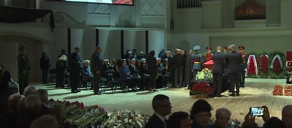 Прощание с Иосифом Кобзоном проходит в Москве - Sputnik Беларусь