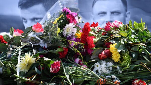 Траурная акция в память о погибшем главе ДНР Александре Захарченко - Sputnik Беларусь