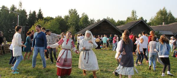 Фолк-фестиваль Камяніца - Sputnik Беларусь