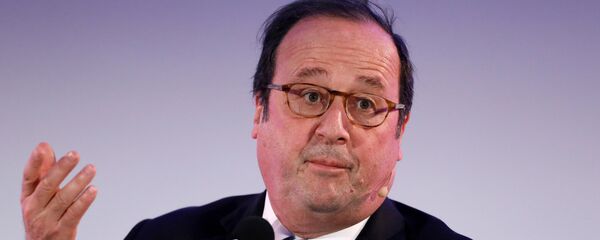 Бывший президент Франции Франсуа Олланд - Sputnik Беларусь