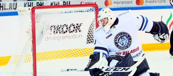 Энрот в воротах минского Динамо - Sputnik Беларусь