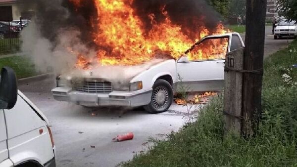 Пожар Cadillac в Минске - Sputnik Беларусь