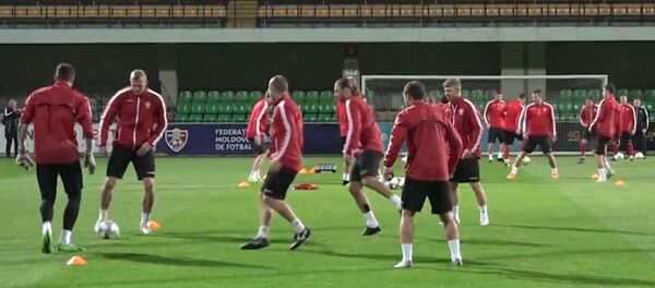 Сборная Беларуси готовится в Кишиневе к матчу с Молдовой - Sputnik Беларусь