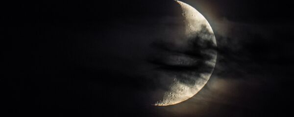 Луна, архивное фото Луна, архивное фото - Sputnik Беларусь