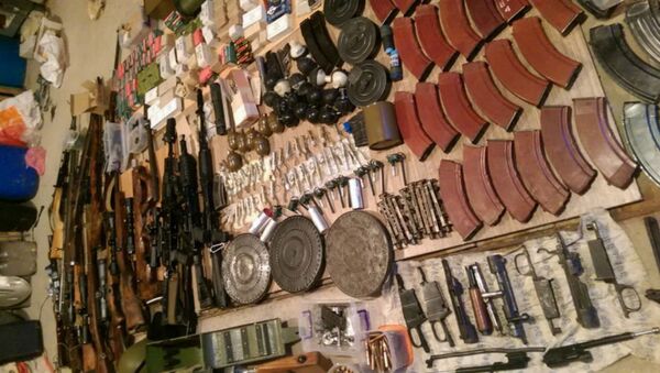 Десятки единиц незарегистрированного оружия изъяты у жителя Минской области - Sputnik Беларусь