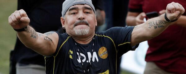 Бывший аргентинский футболист Диего Марадона - Sputnik Беларусь