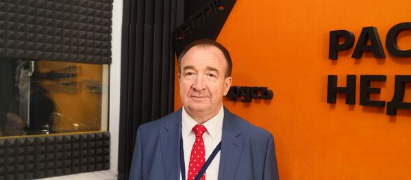 Панарин о новых правилах игры для СМИ в цифровой реальности - Sputnik Беларусь