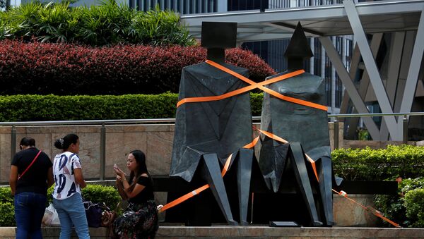 Скульптуры укрепили в Китае перед супертайфуном Мангхут - Sputnik Беларусь
