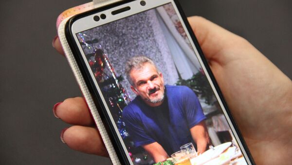 В смартфоне Вероники - фотографии последнего Нового года отца, вскоре он очень сильно сдаст, похудеет почти на 30 кг  - Sputnik Беларусь