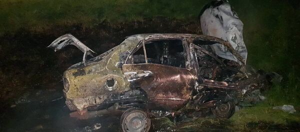 Сгоревший автомобиль - Sputnik Беларусь