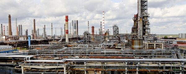 Нафтаперапрацоўчы завод Нафтан у Наваполацку Нафтаперапрацоўчы завод Нафтан у Наваполацку - Sputnik Беларусь