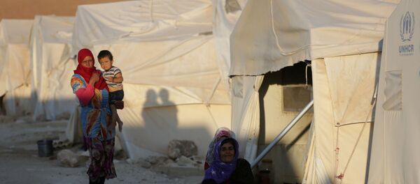 Беженцы в Сирии, архивное фото - Sputnik Беларусь