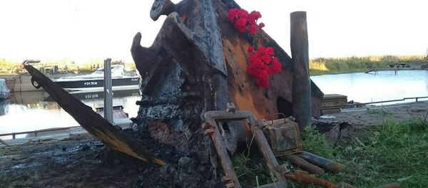 Нос сторожевика Пурга подняли на поверхность Нос сторожевика Пурга подняли на поверхность - Sputnik Беларусь