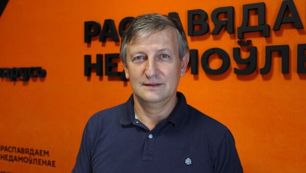 Романчук: что представляет собой белорусская оппозиция - Sputnik Беларусь
