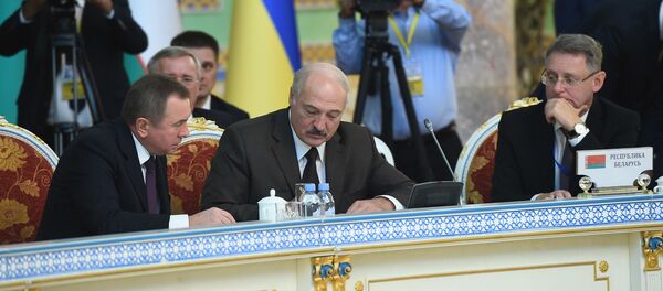 Президент Беларуси на заседании в Душанбе Президент Беларуси на заседании в Душанбе - Sputnik Беларусь