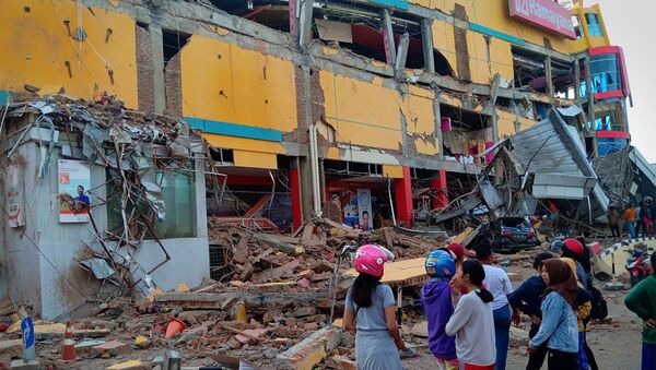 Землетрясение и цунами в Индонезии - Sputnik Беларусь