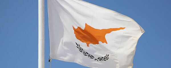 Флаг республики Кипр, архивное фото - Sputnik Беларусь