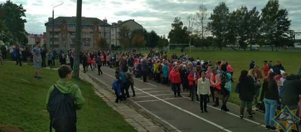 Эвакуированные дети - Sputnik Беларусь