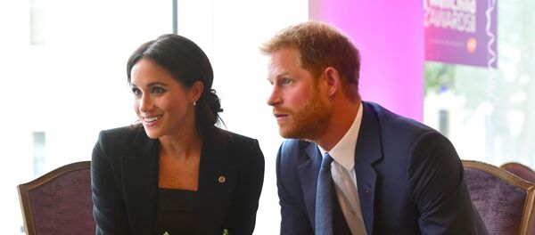 Принц Гарри и его супруга Меган Маркл  - Sputnik Беларусь