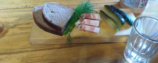 Самогон, архивное фото - Sputnik Беларусь