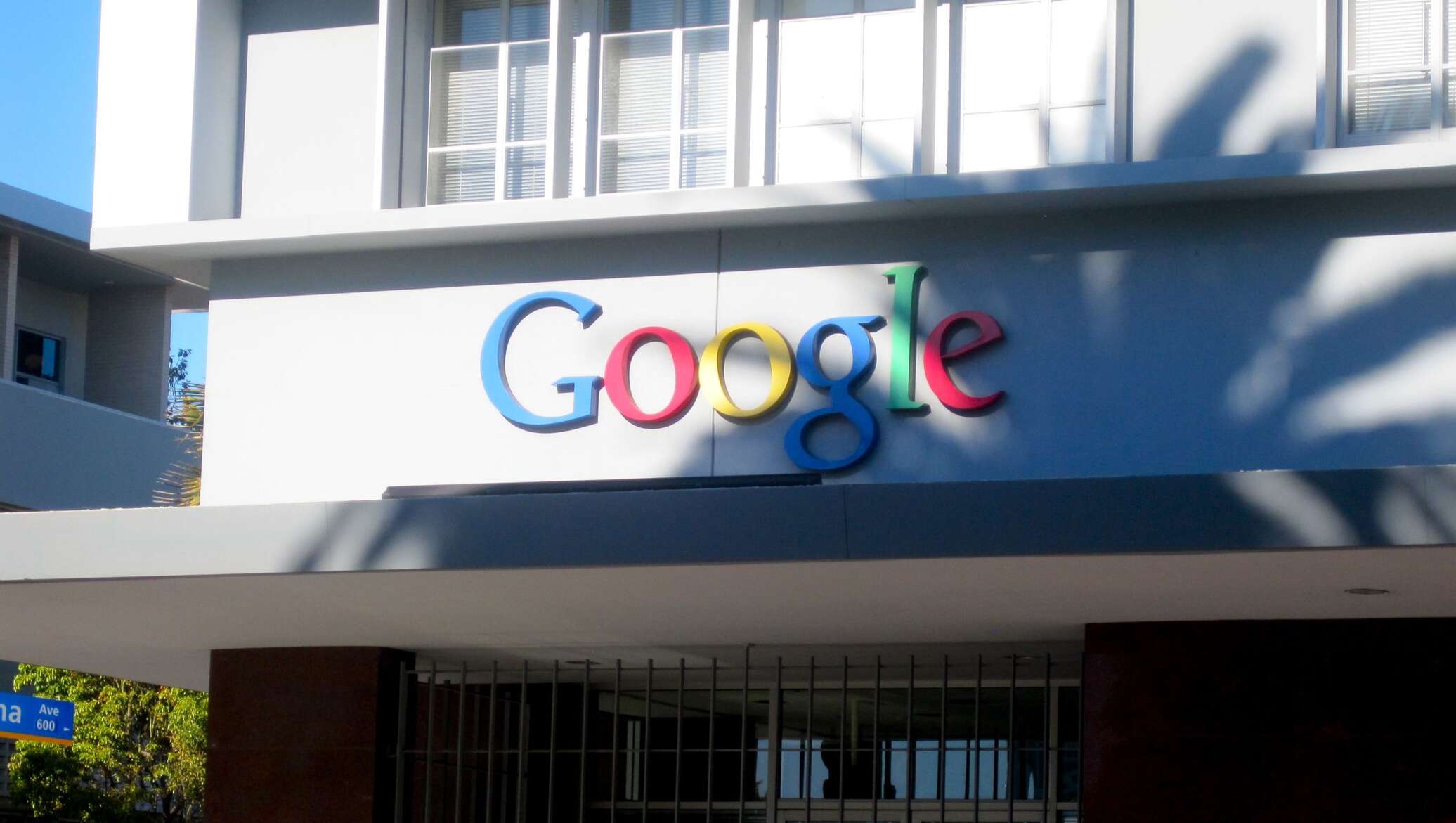 Гугл закрывается в россии