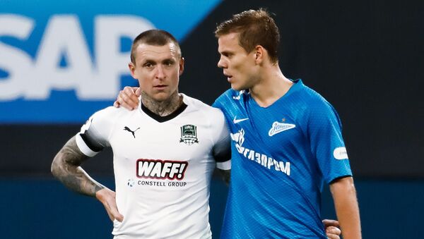 Футболисты Александр Кокорин (справа) и Павел Мамаев  - Sputnik Беларусь