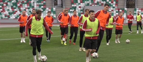 Тренировка сборной Беларуси перед матчем с Люксембургом, видео - Sputnik Беларусь