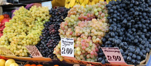 Сейчас на рынке представлено большое количество сортов винограда - Sputnik Беларусь
