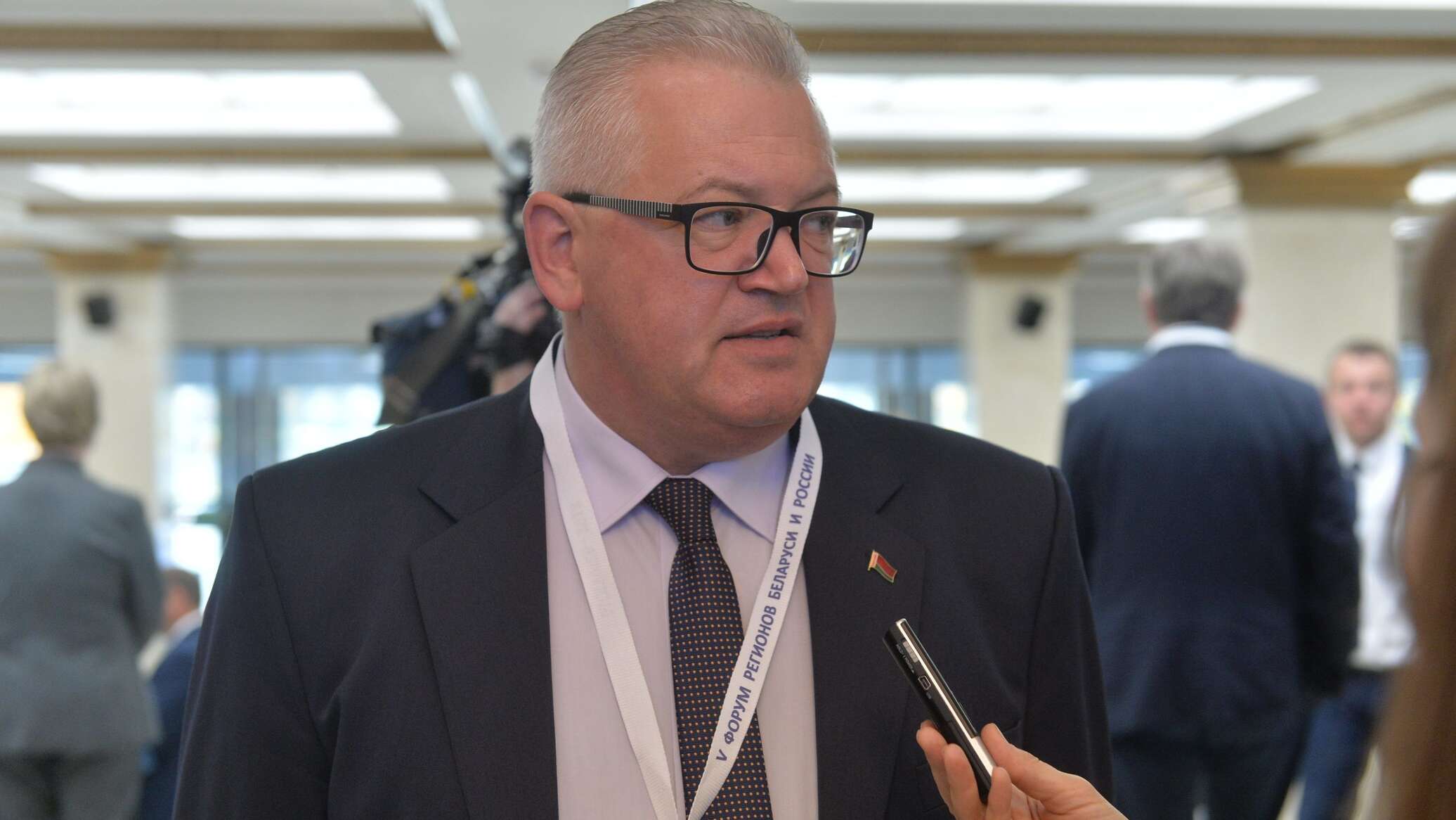 "Человеческий фактор": глава Минобра высказался об отравлении детей в ...