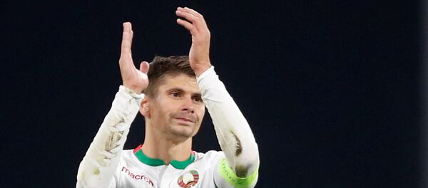 Капитан сборной Беларуси по футболу Александр Мартынович Капитан сборной Беларуси по футболу Александр Мартынович - Sputnik Беларусь