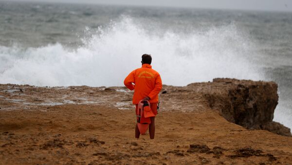 Португалия в ожидании урагана Лесли - Sputnik Беларусь