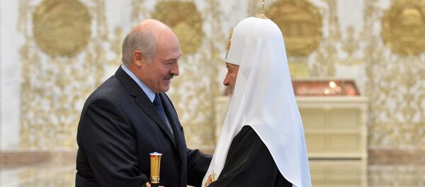 Аляксандр Лукашэнка сустрэўся з Патрыярхам Кірылам - Sputnik Беларусь
