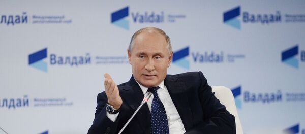 Президент РФ Владимир Путин принял участие в заседании клуба Валдай - Sputnik Беларусь