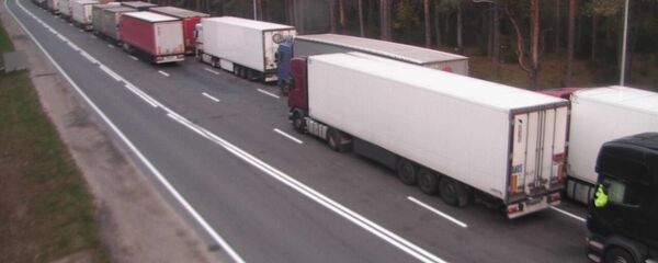 Очередь из фур в ПП Привалка на границе с Литвой Очередь из фур в ПП Привалка на границе с Литвой - Sputnik Беларусь