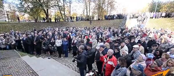 Митинг в память жертв Холокоста прошел в понедельник в мемориальном комплексе Яма в Минске Митинг в память жертв Холокоста прошел в понедельник в мемориальном комплексе Яма в Минске - Sputnik Беларусь
