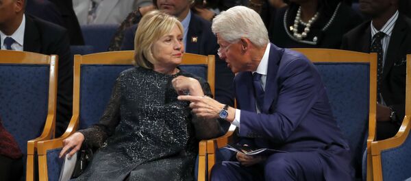Билл и Хиллари Клинтон - Sputnik Беларусь
