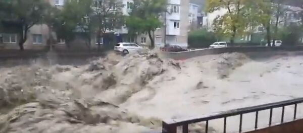 Туапсе ушел под воду, видео - Sputnik Беларусь