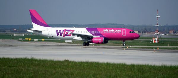 Самалёт кампаніі WizzAir Самалёт кампаніі WizzAir - Sputnik Беларусь
